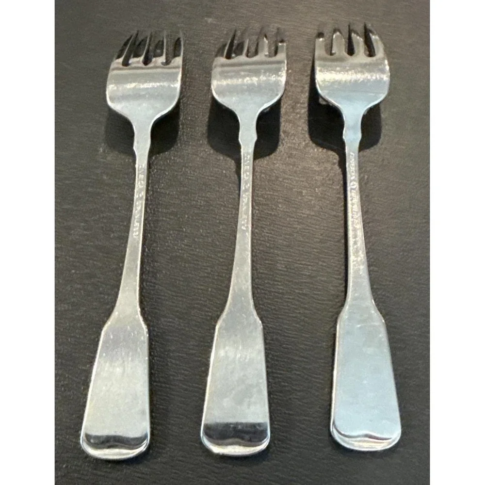Oneida Cube Sandhurst Salad Fork Forks Stainless Steel Flatware Set Of 3